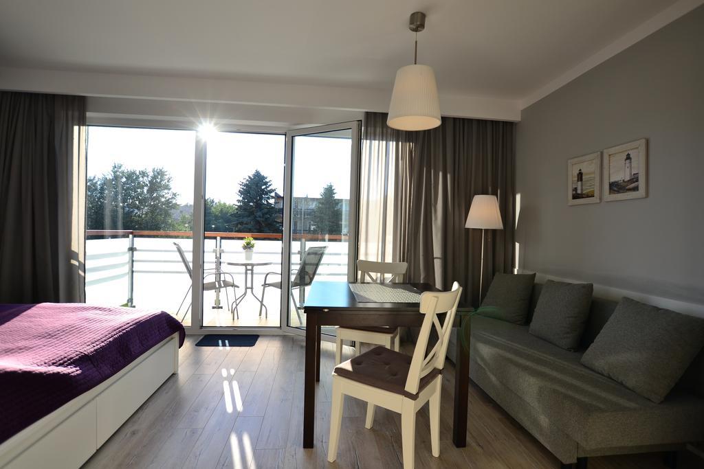 Darlowko Apartament Morski Екстериор снимка