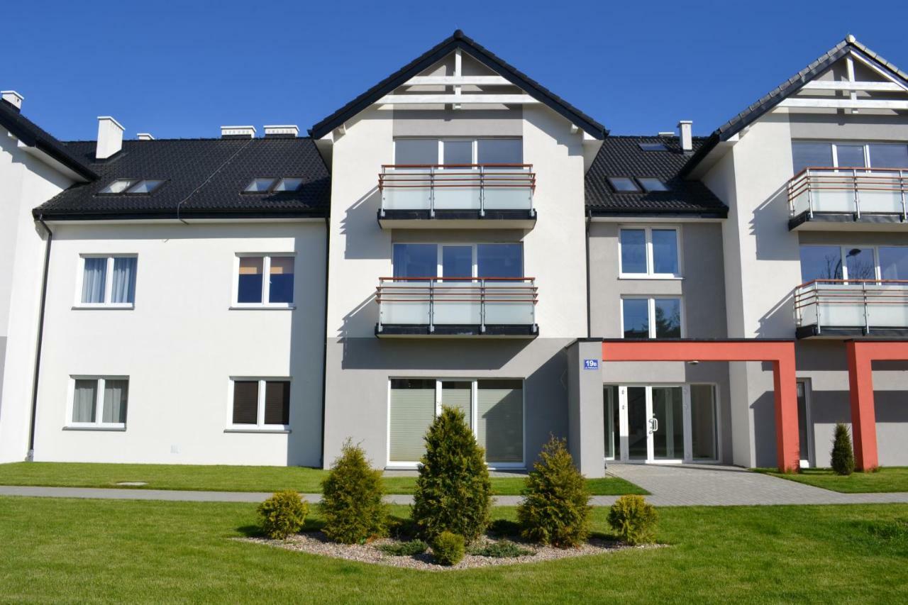 Darlowko Apartament Morski Екстериор снимка