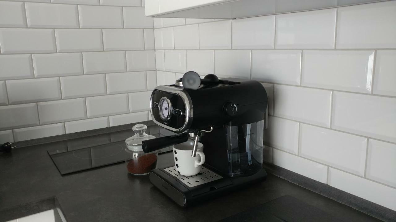Darlowko Apartament Morski Екстериор снимка